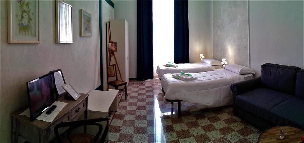Primo Posto Bed & Breakfast Salerno Exterior photo