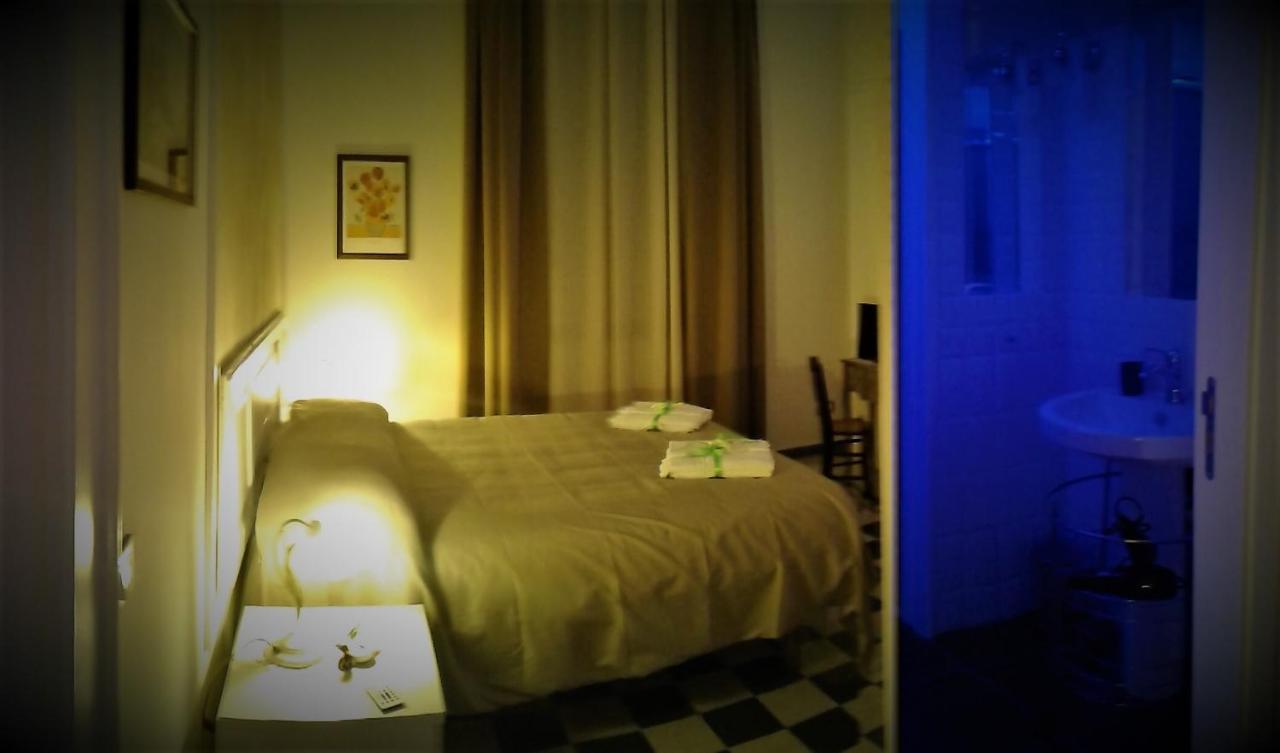 Primo Posto Bed & Breakfast Salerno Exterior photo
